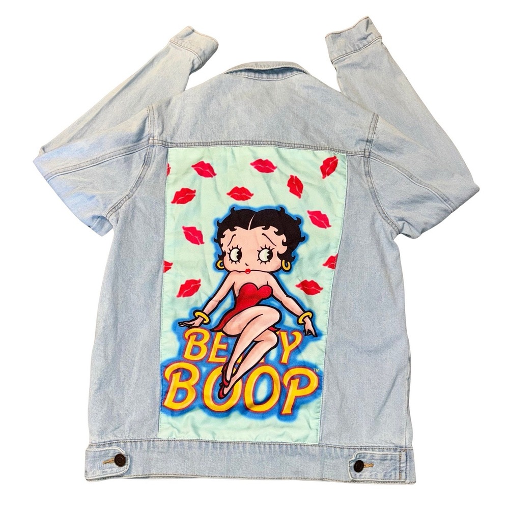Betty Boop Denim Jacket Womens Sz XS Jeans Button Classic With Tag